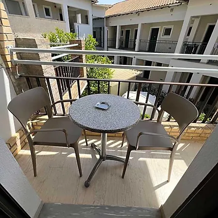 Omirico Hotel apartamentowy 3*